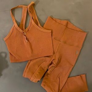 Free people movement free throw set (top in medium leggings in small)